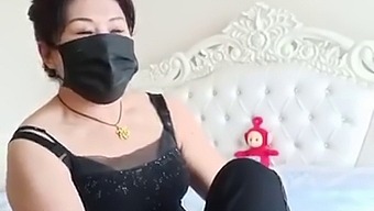 Sexy Asian Milf Craving Sex