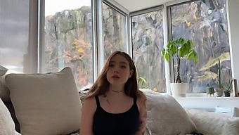 18 Yaşındaki Yaramaz Bir Kızın Özel Pov Videosu Ve Oral Becerileri