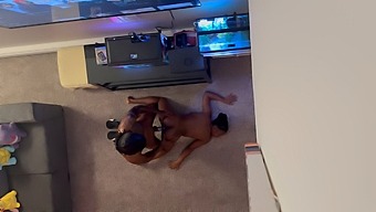 Enjoying At Home, Having Amazing Sex (Cumshot) With Verified Amateurs
